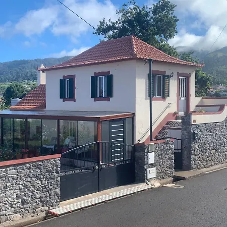 Casa Da Maria بيت للعطل